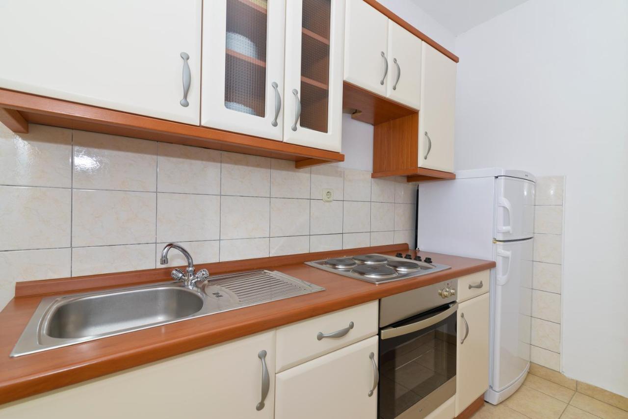 Apartments Martina Vodice Esterno foto