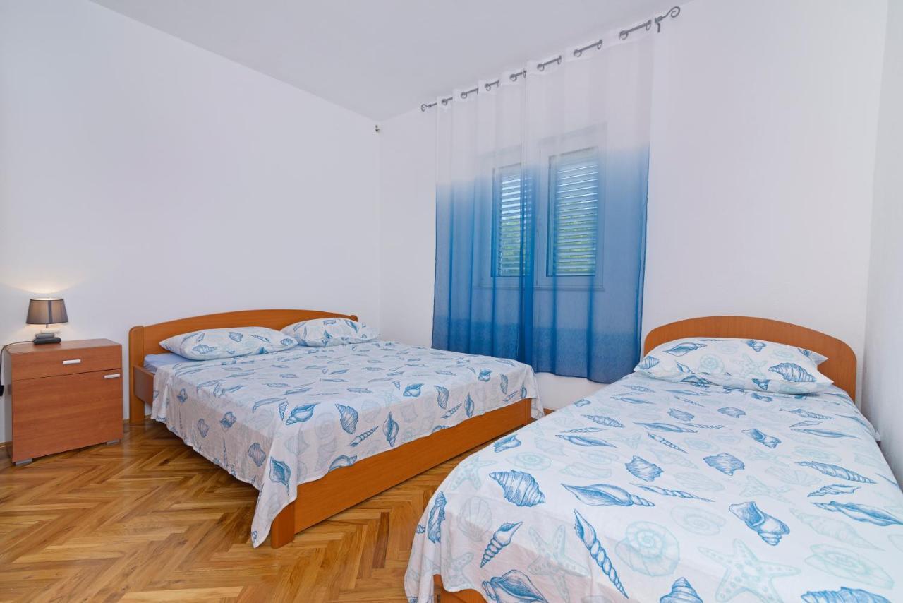 Apartments Martina Vodice Esterno foto